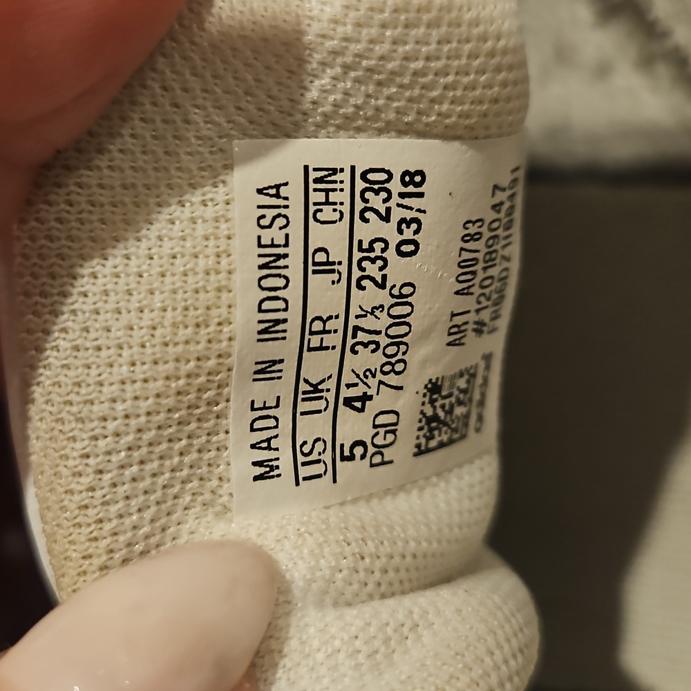 Adidas Sneakers  YOUTH 5 Womens ~7 - Picture 7 of 10